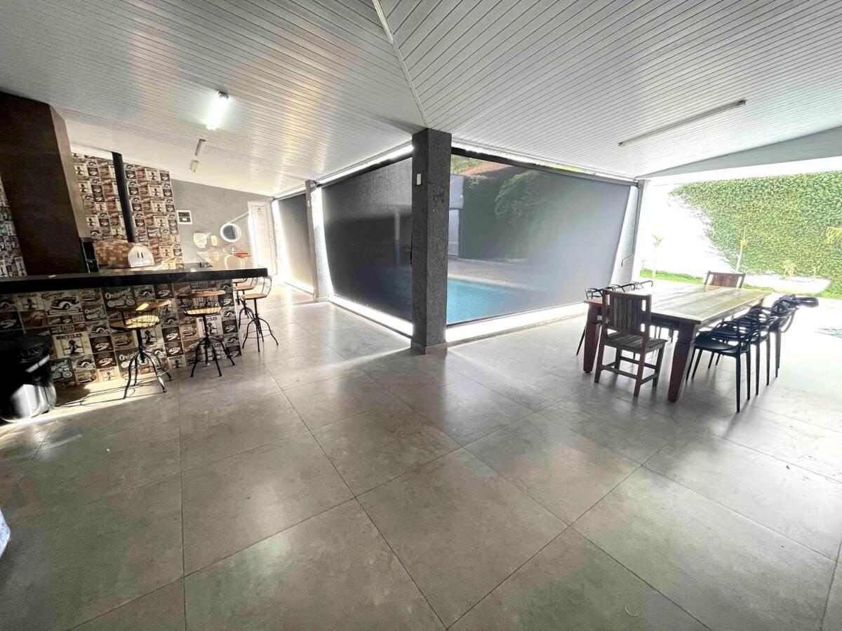 Casa Por Temporada Em - Sobrado Com Area De Lazer Com Varanda Gourmet *